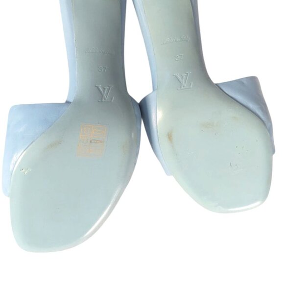 💙 Louis Vouitton Lambskin Baby Blue Revival Mule - 2 inch heels - Size 37 💙 - Picture 13 of 16